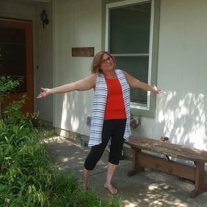 Meet your Posher, Carolyn